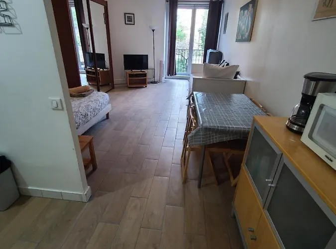 Apartment Centre - St Michel