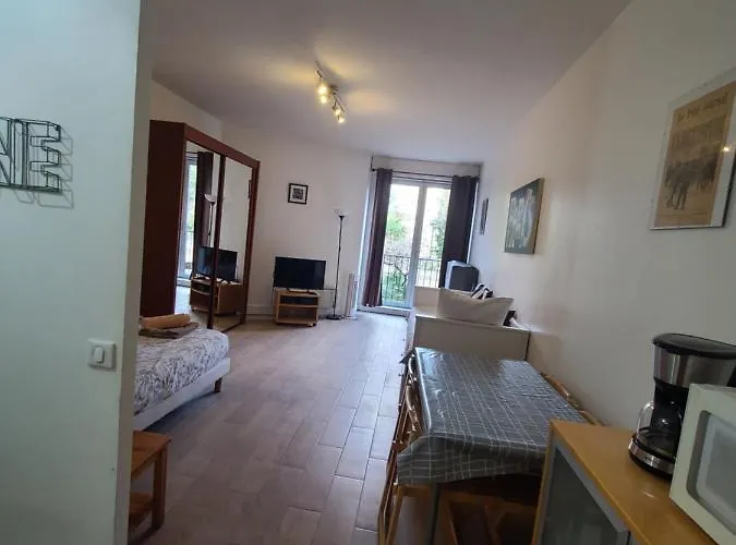 Centre - St Michel Apartment *