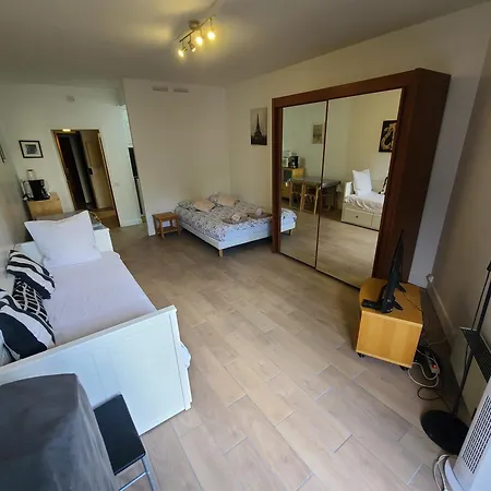 Apartment Centre - St Michel *