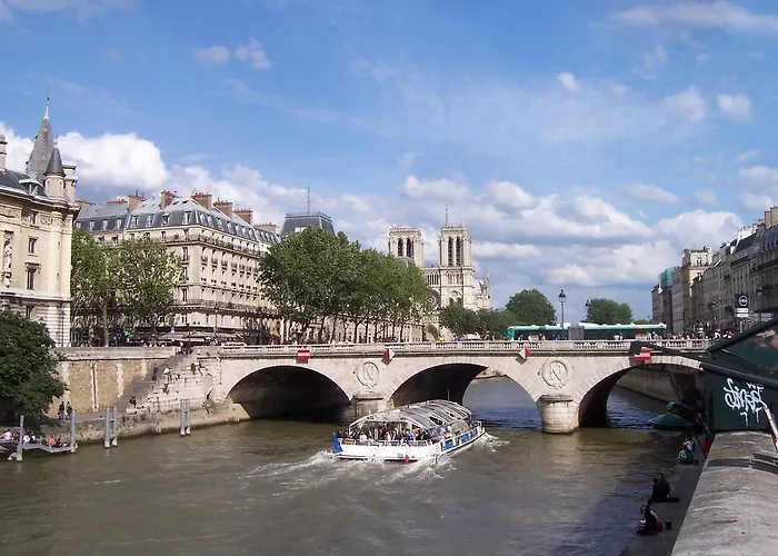 Centre - St Michel * Paris